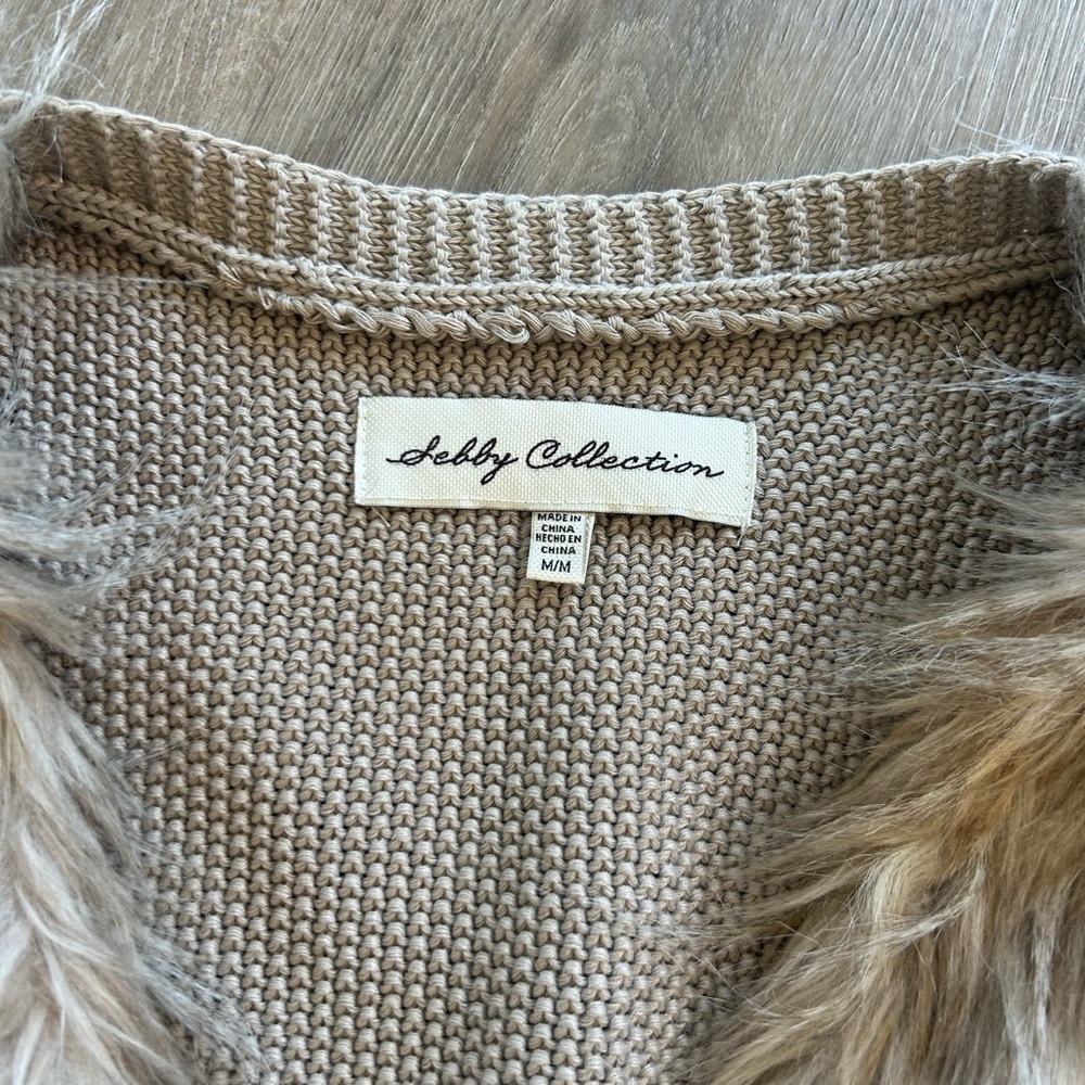 Vest - Picture 2 of 2